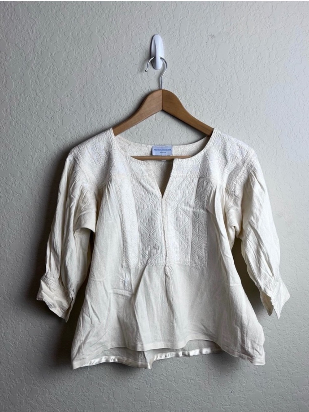 Mi Golondrina Embroidered Top Blouse Pleated Womens size Small